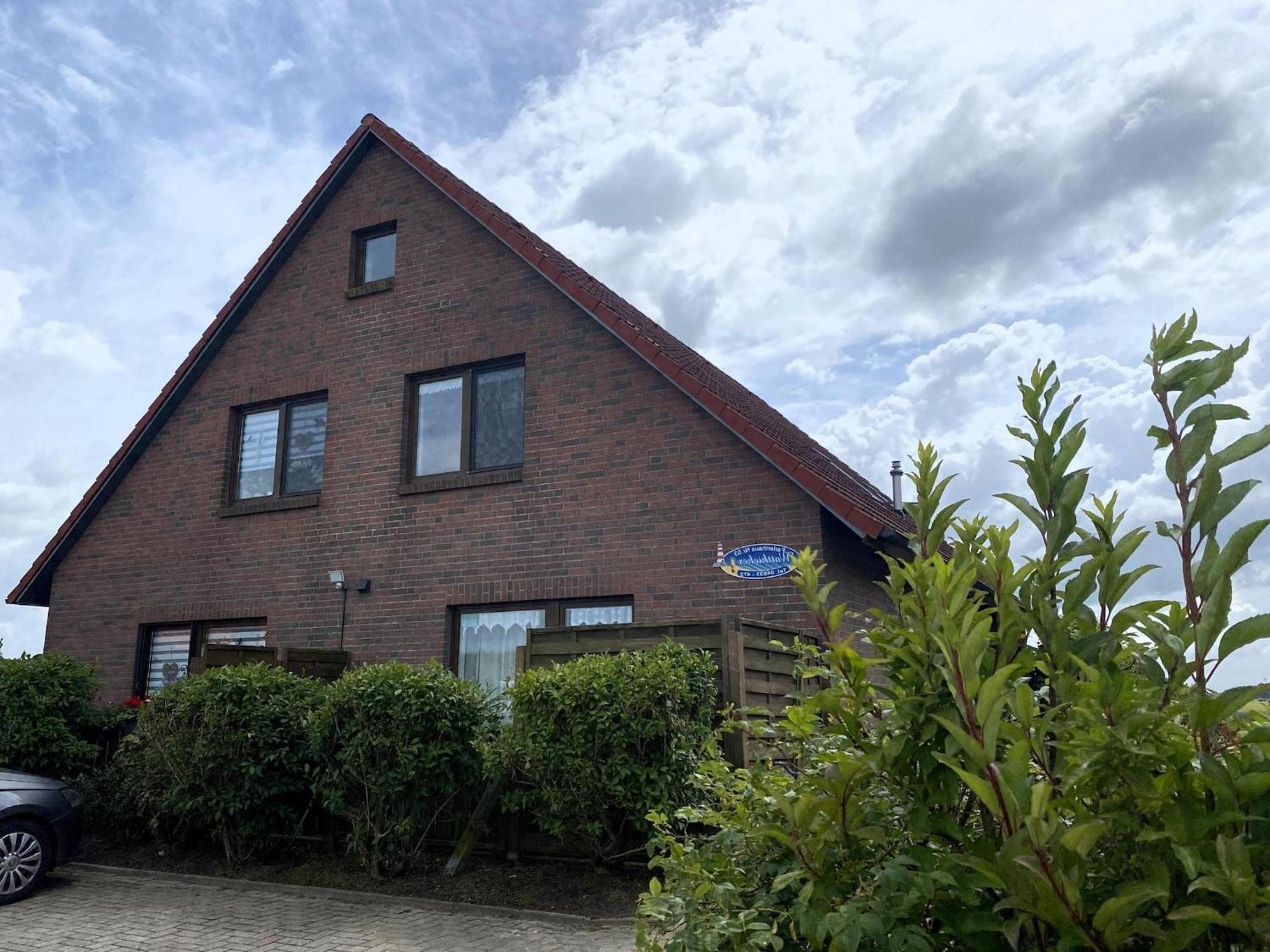 Spacious Apartments With Private Terrace Near The North Sea Dike Nessmersiel Exterior photo